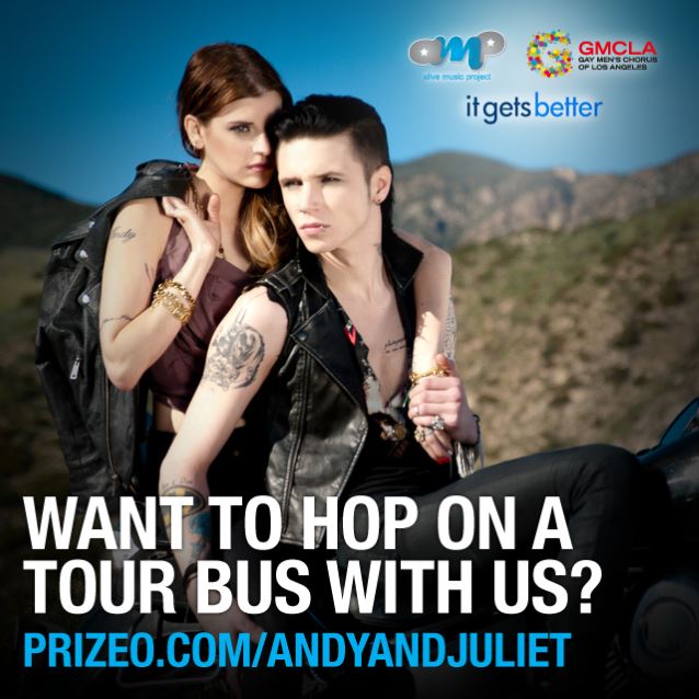 andybiersackjulietsimmstourbus